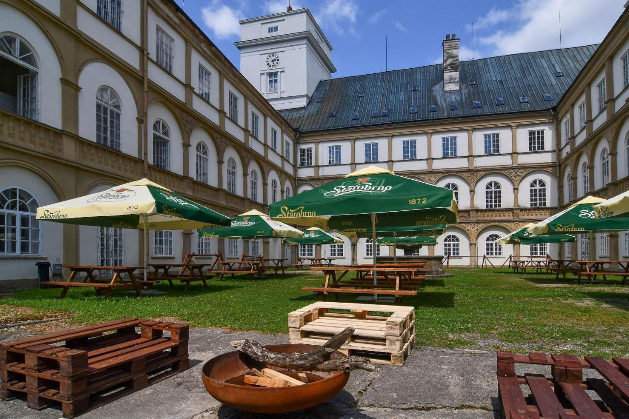 Hotel Zámek Račice Esterno foto