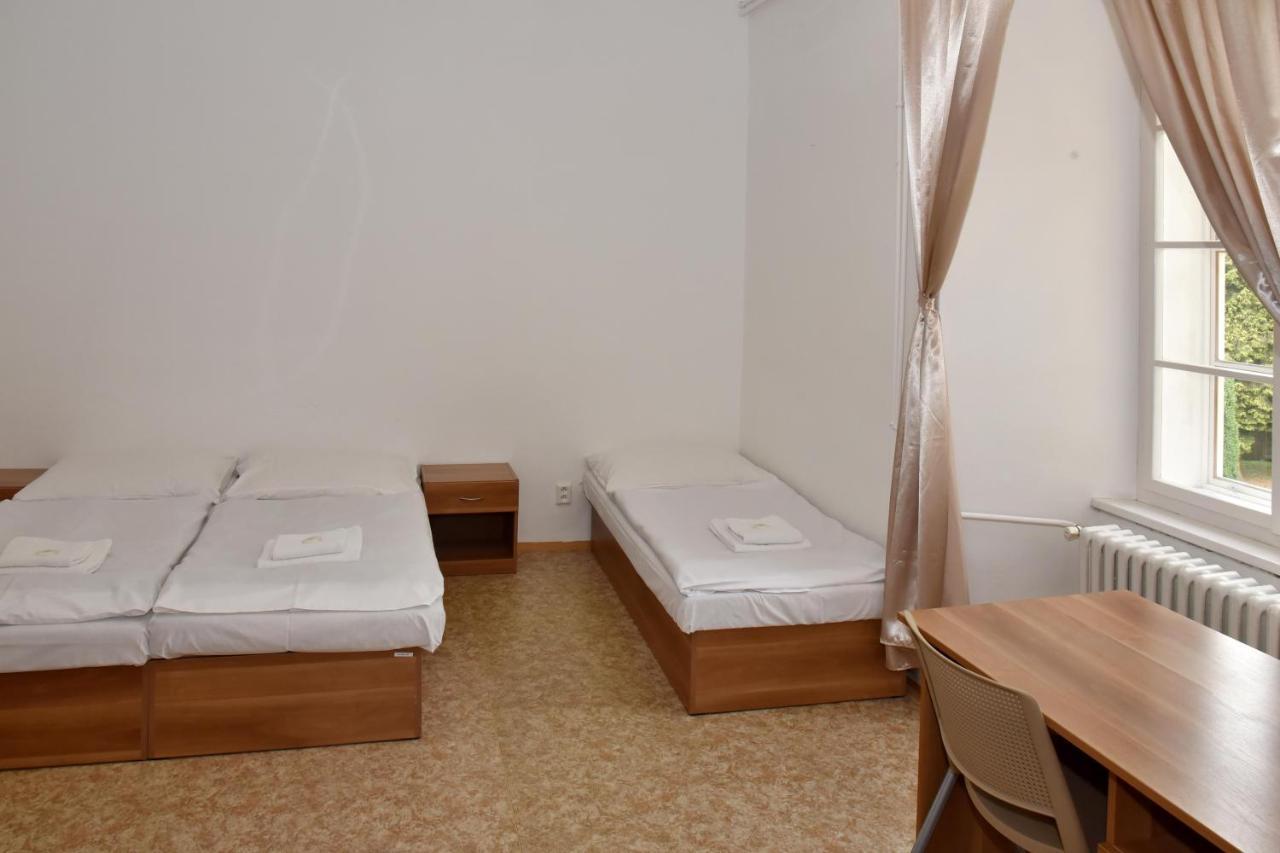 Hotel Zámek Račice Esterno foto