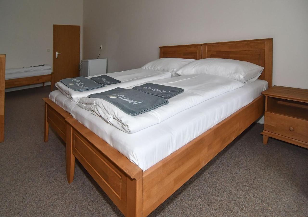 Hotel Zámek Račice Esterno foto